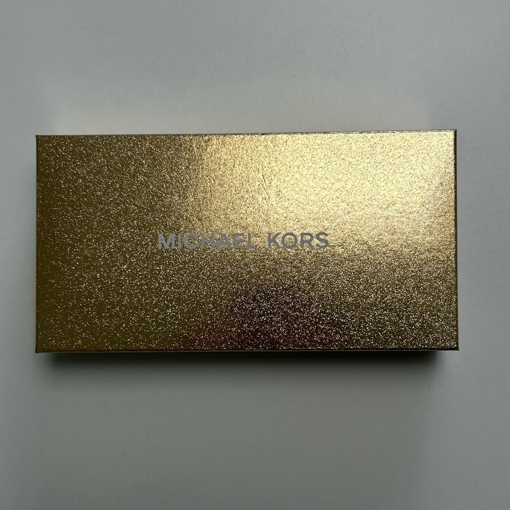 New Michael Kors Continental Travel Wallet Jet Set Large Crimson Red Leather - Picture 12 of 12
